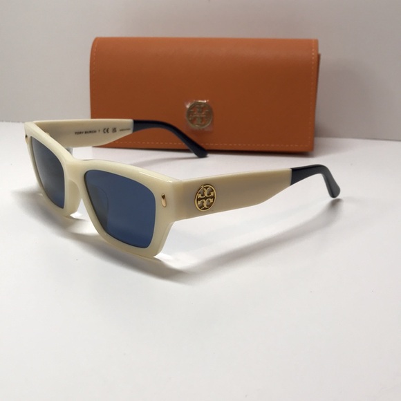 New Authentic Tory Burch TY7169U Sunglasses – Navy/Ivory Vintage Stripes main image 12